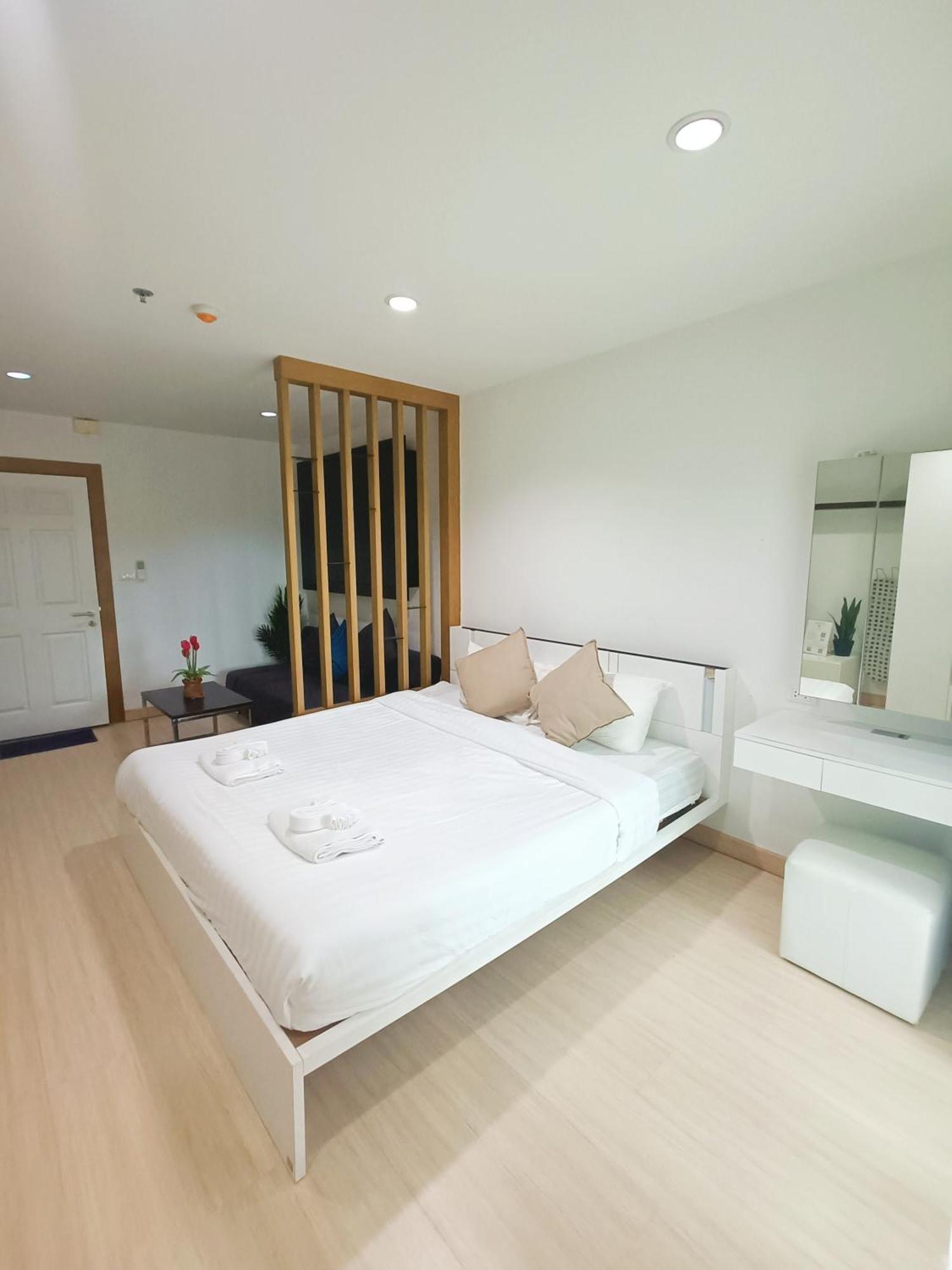 The View Condominium Suan Luang By Cwp, Phuket Town Exteriör bild
